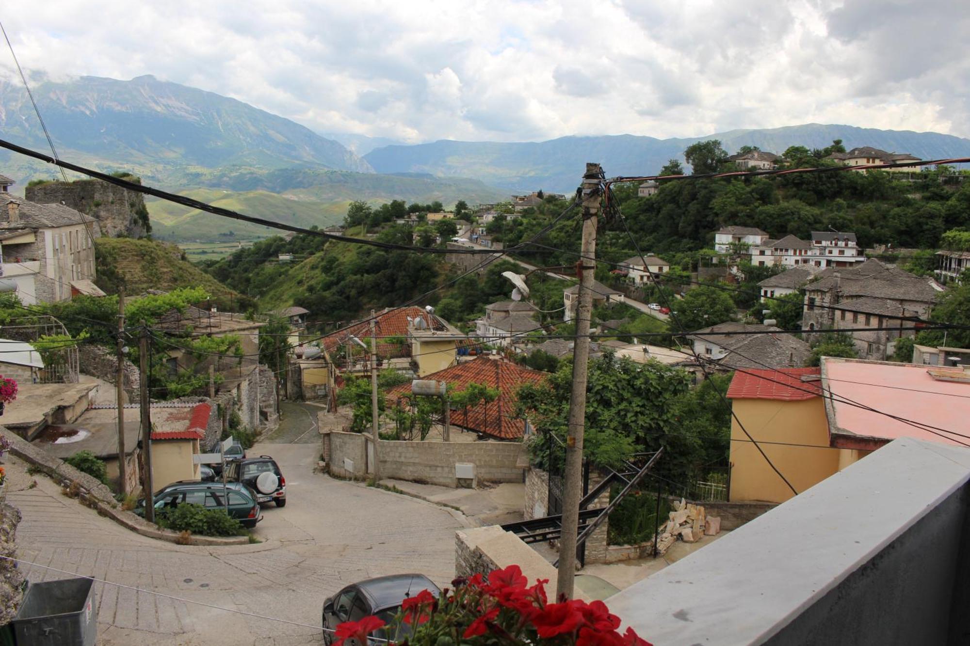 Vila Karagjozi Gjirokastër Esterno foto